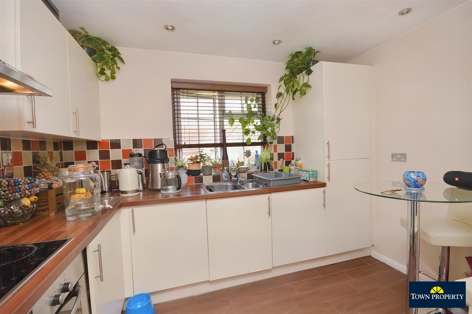 Property Details for Wannock Gardens Wannock, Polegate BN26 5PA Town